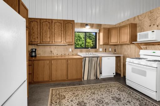 1367 County Rd A, New Richmond, WI 54017