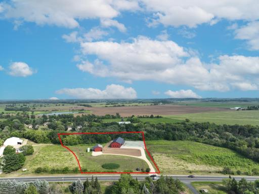 1367 County Rd A, New Richmond, WI 54017