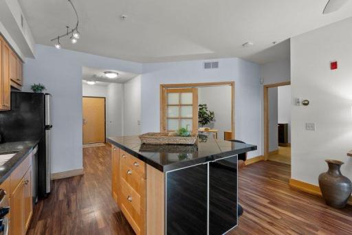 4500 Chicago Avenue S, 110, Minneapolis, MN 55407