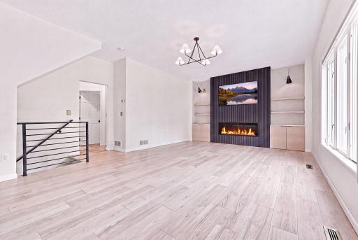 4-web-or-mls-23000 Heather-67.jpg