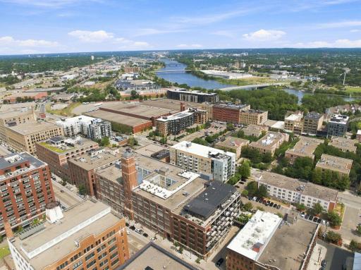 Tower Lofts is mere blocks from the mighty Mississippi River. Walks along the riverside trails are a must.