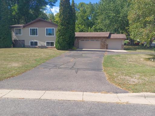 15 14th Avenue S, Cold Spring, MN 56320