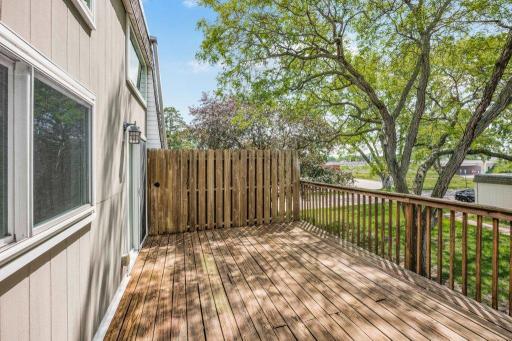 1005 W 105th Street, Bloomington, MN 55431