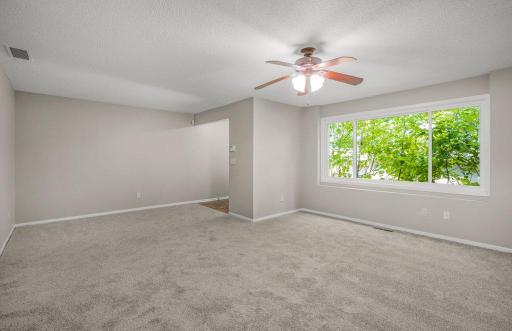 1005 W 105th Street, Bloomington, MN 55431