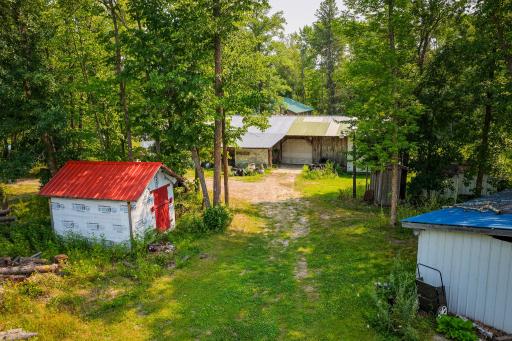 1723 Scenic Highway NE, Pennington, MN 56663