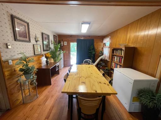 1723 Scenic Highway NE, Pennington, MN 56663