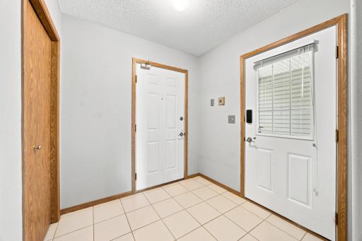 843 12 1/2 Avenue W, West Fargo, ND 58078