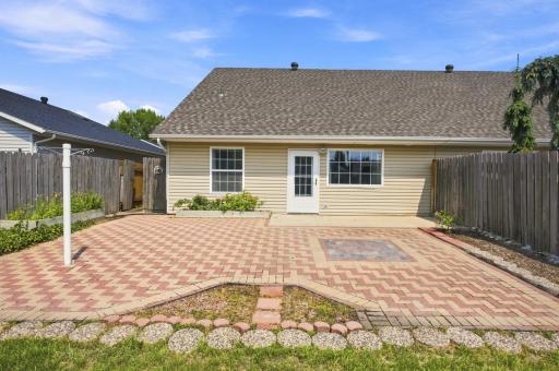 843 12 1/2 Avenue W, West Fargo, ND 58078