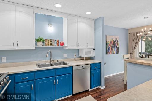 7161 Unity Avenue N, Brooklyn Center, MN 55429