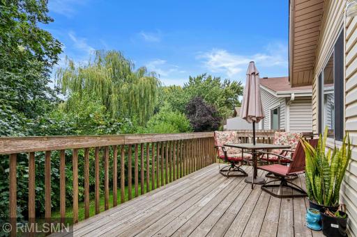 Stunning large deck. You can hear the fountain from there!