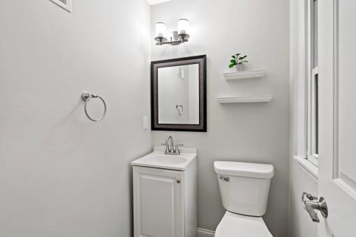 29-web-or-mls-2206 W 89th St Minneapolis MN_0032.jpg