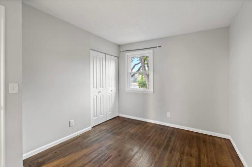 26-web-or-mls-2206 W 89th St Minneapolis MN_0029.jpg