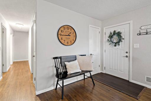 47-web-or-mls-2206 W 89th St Minneapolis MN_0050.jpg