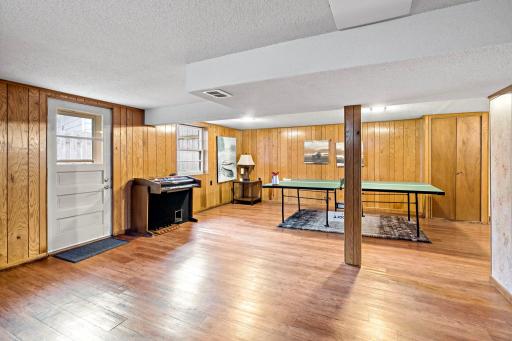 41-web-or-mls-2206 W 89th St Minneapolis MN_0044.jpg