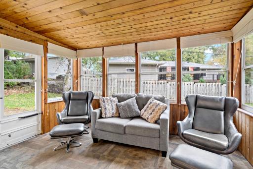 34-web-or-mls-2206 W 89th St Minneapolis MN_0037.jpg