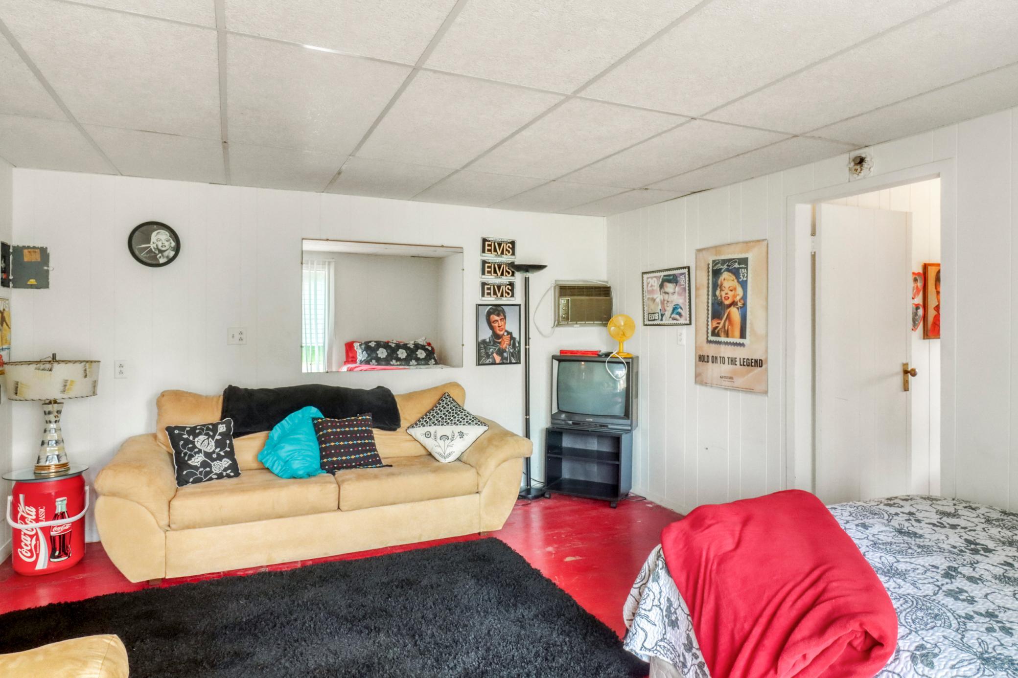 Guesthouse1_3.JPG