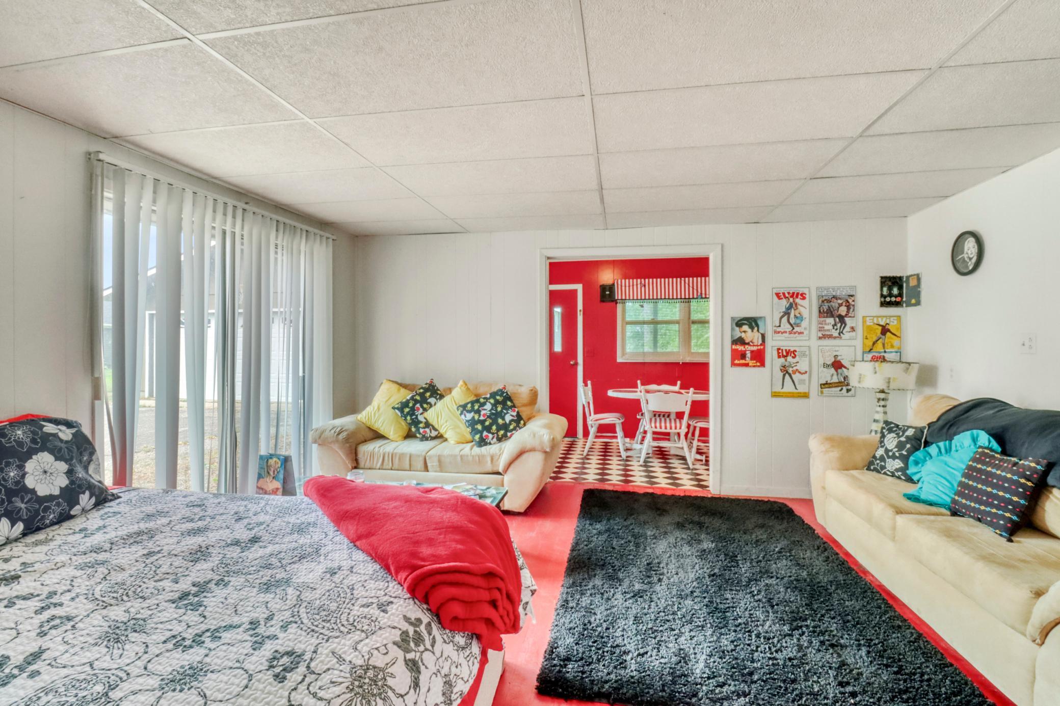 Guesthouse1_4.JPG