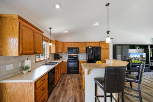 Brand new oven and microwave! Refrigerator and dishwasher new in 2022