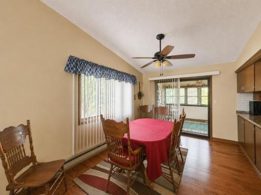 4. Dining Room.jpg