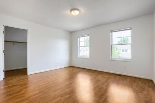 4903 Hamlet Ave N - Web Quality - 021 - 18 Primary Bedroom.jpg