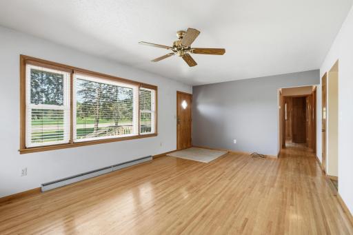 11018 Rich Valley Boulevard, Inver Grove Heights, MN 55077