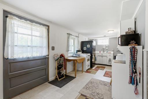 11018 Rich Valley Boulevard, Inver Grove Heights, MN 55077