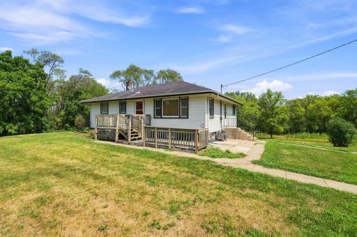 11018 Rich Valley Boulevard, Inver Grove Heights, MN 55077