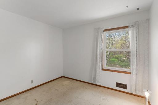 9908 Oxborough Road, Minneapolis, MN 55437