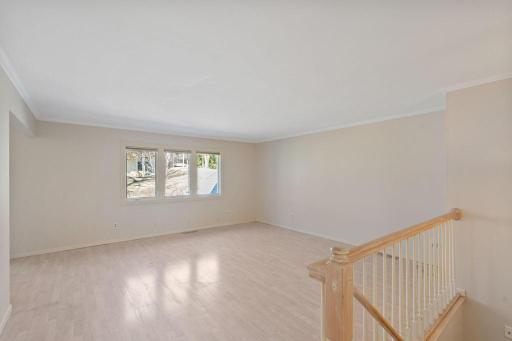 6140 Creek View Trail, Minnetonka, MN 55345