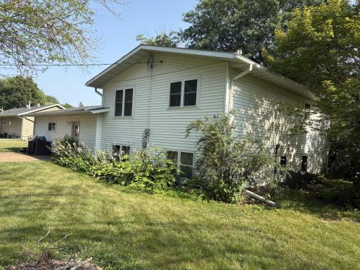 406 Noland Avenue, Hayward, MN 56043