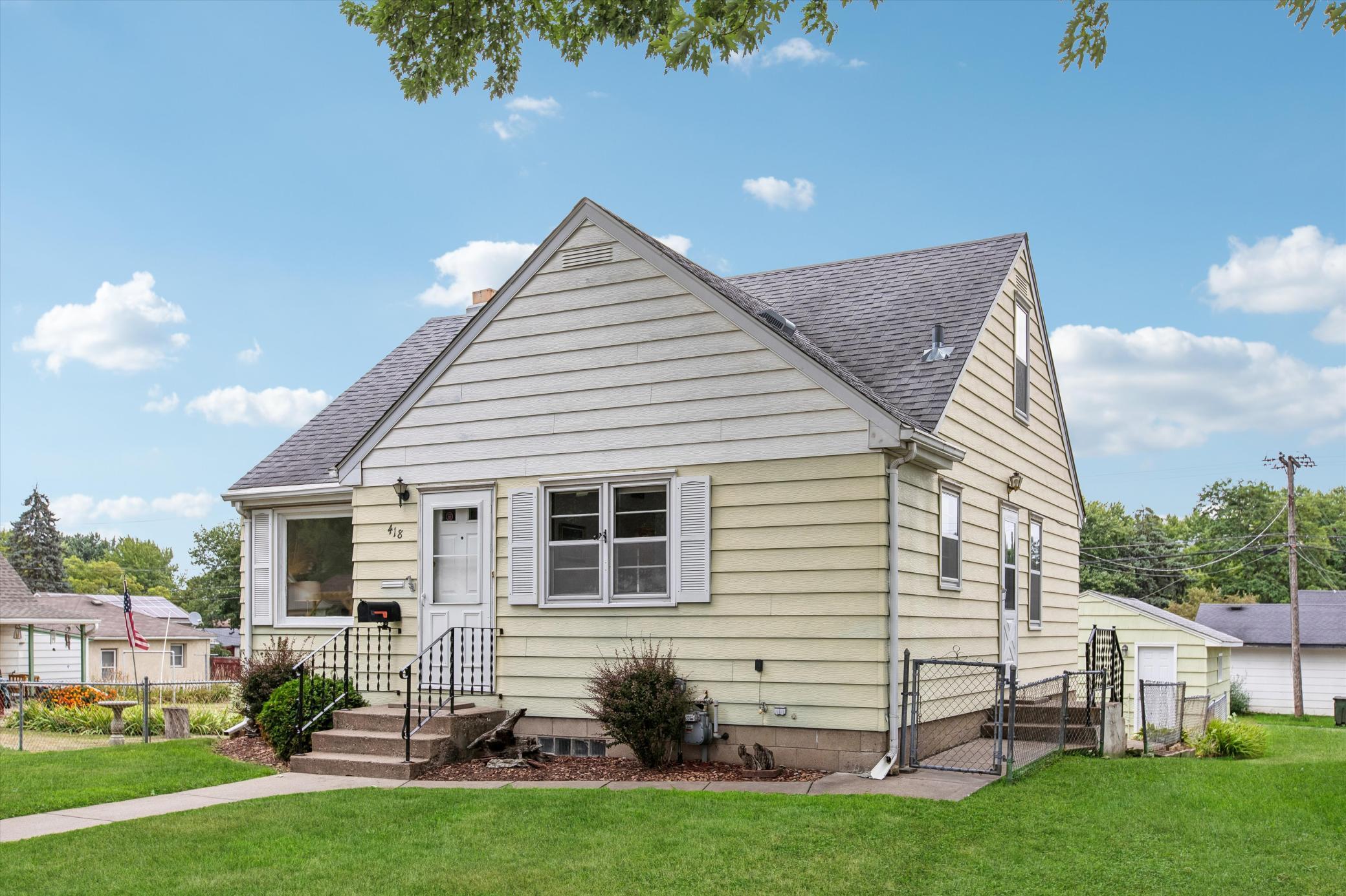 Special home offered by original owner! Impeccably well cared for inside and out! Great north end location in South St Paul!