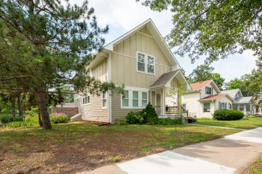 4101 James Avenue N, Minneapolis, MN 55412