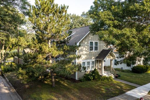 4101 James Avenue N, Minneapolis, MN 55412