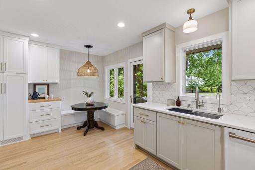 2237 Edgcumbe Road, Saint Paul, MN 55116