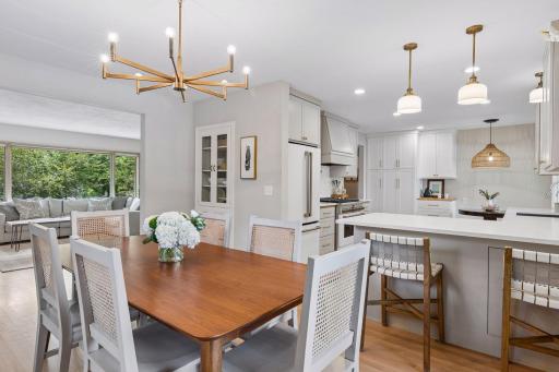 2237 Edgcumbe Road, Saint Paul, MN 55116