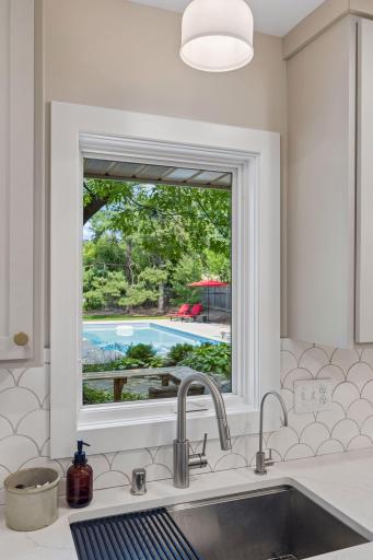 2237 Edgcumbe Road, Saint Paul, MN 55116