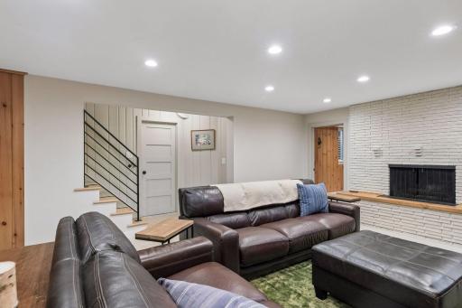 2237 Edgcumbe Road, Saint Paul, MN 55116