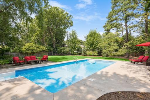 2237 Edgcumbe Road, Saint Paul, MN 55116