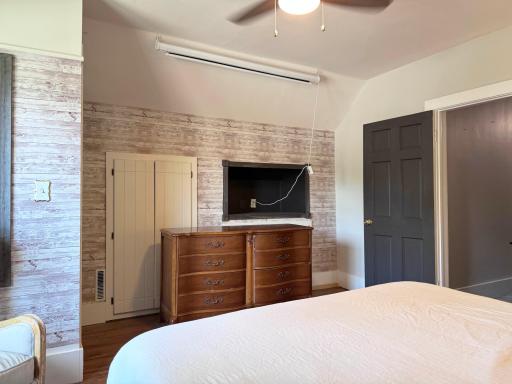 One more angle of the first bedroom.