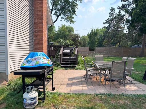 Another angle of the patio.