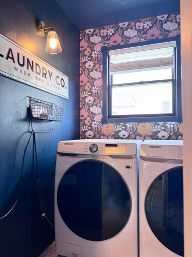 Another angle of the laundry room.