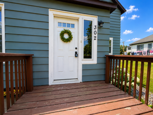 20 Front Deck.png