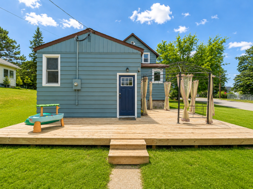 18 Back Deck (2).png