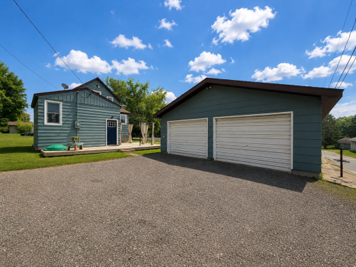 17 Double Garage.png