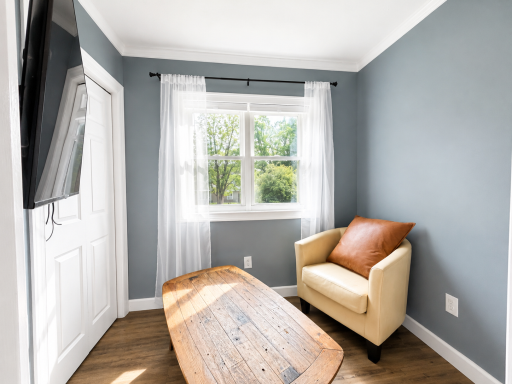 12 Office or Bedroom main floor.png