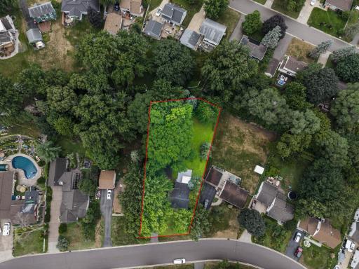 8236 Queen Avenue S, Bloomington, MN 55431