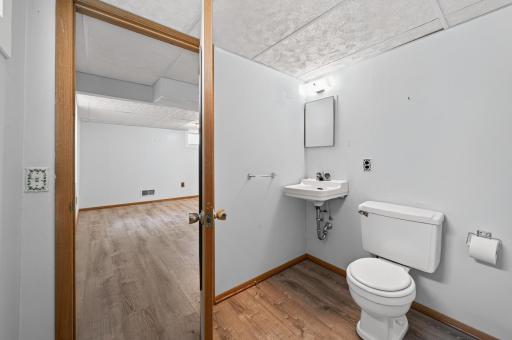 10417 7th Street NE, Minneapolis, MN 55434