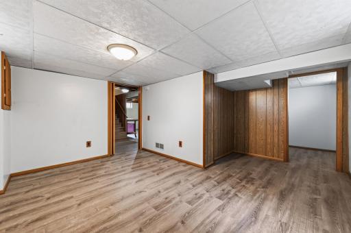 10417 7th Street NE, Minneapolis, MN 55434