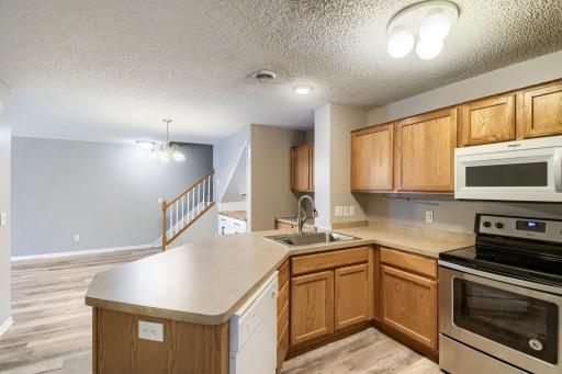 2575 Yellowstone Dr - Web Quality - 013 - 13 Kitchen.jpg
