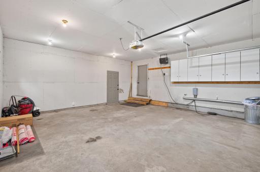 9800 253rd Avenue NE, Stacy, MN 55079